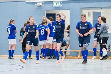 Bild 169 - F Loewinnen Hallen Cup